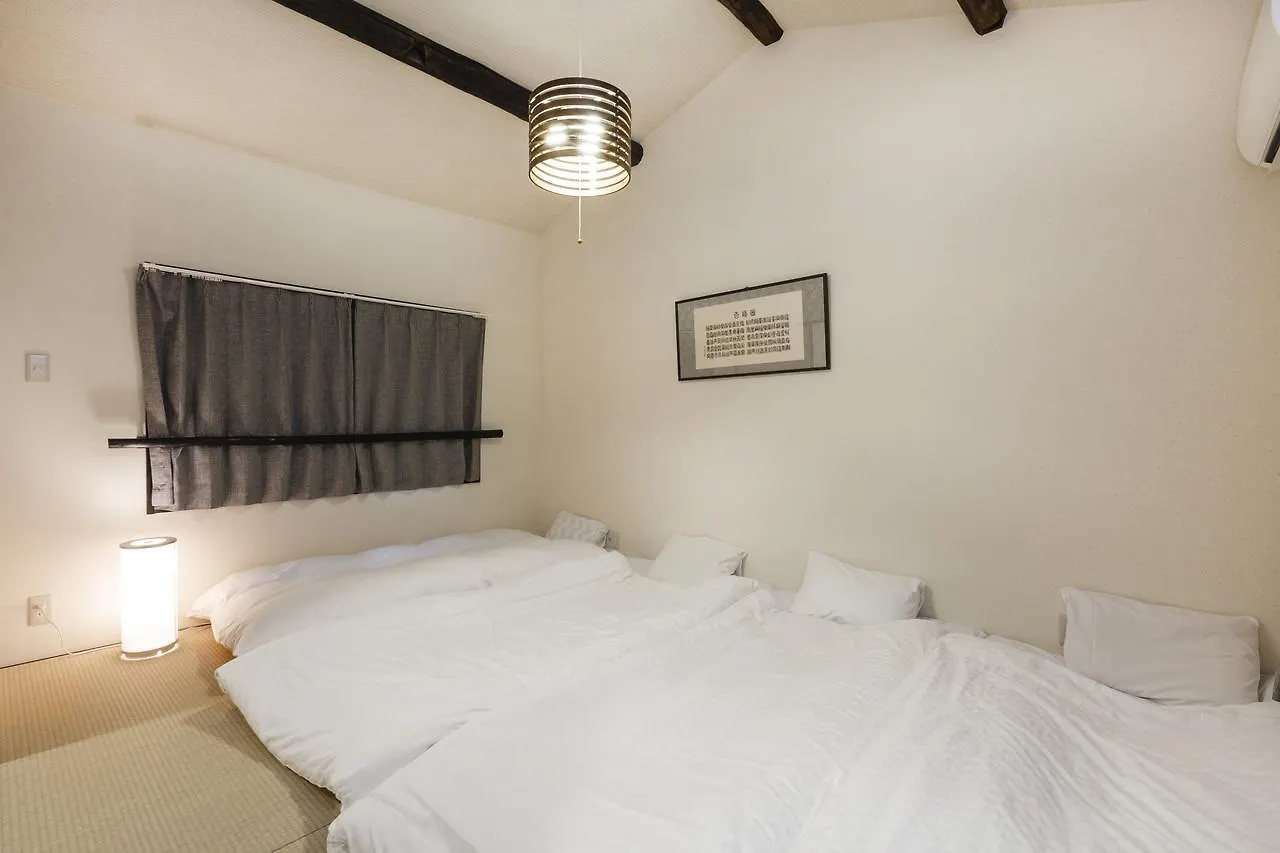 Zen House Apartment Kyoto 0*,
